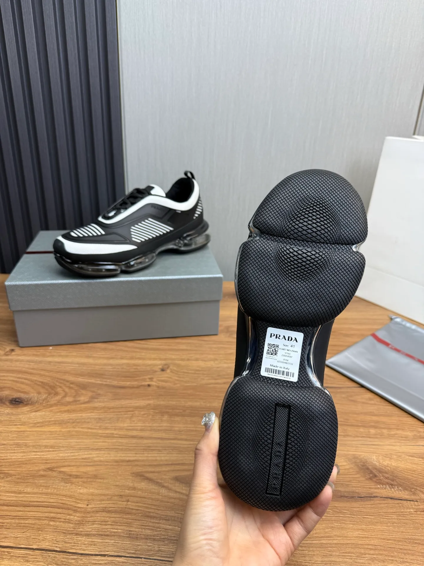 Men's shoes 💰640💰 [PRADA] Men's shoes are popular in the counter, high-quality shipments ✔️Official website synchronization, original fly-woven epoxy fabric + cowhide lining, 1⃣️ to 1⃣️ replica, original air-cushion original bottom, 38-45 (one size larger)